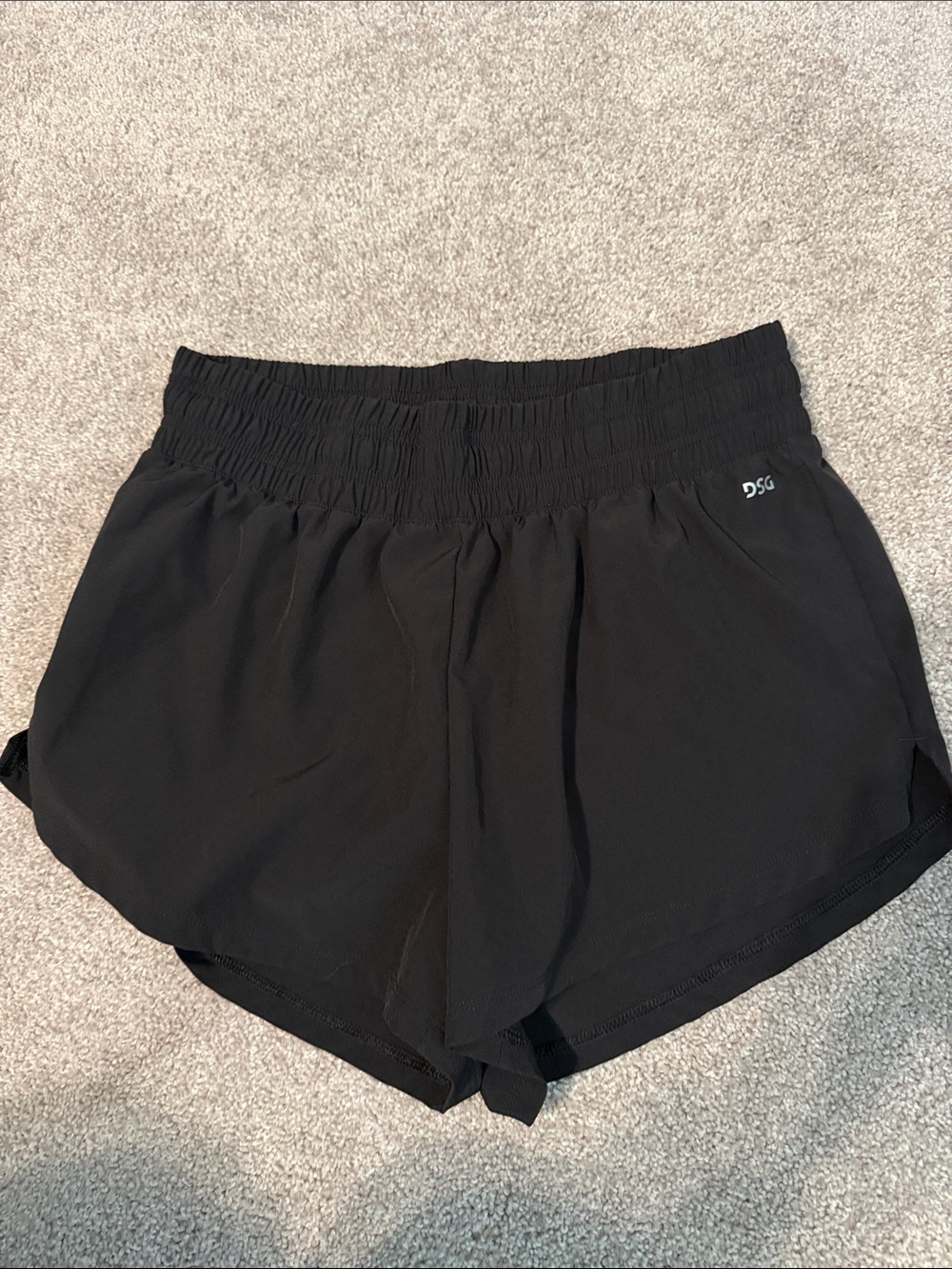 DSG Athletic shorts sz M